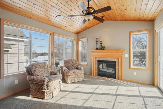 $410,000 | 21378 Hytrail Circle, Lakeville, MN 55044