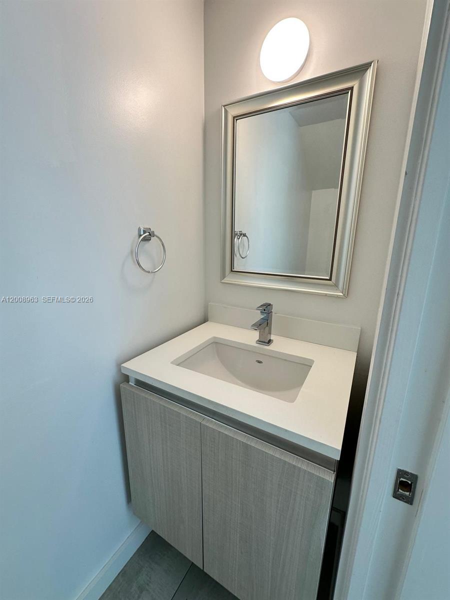 722 Northeast 15th Avenue, Unit 2 Fort Lauderdale, FL 33304 - Photo 24 of 33