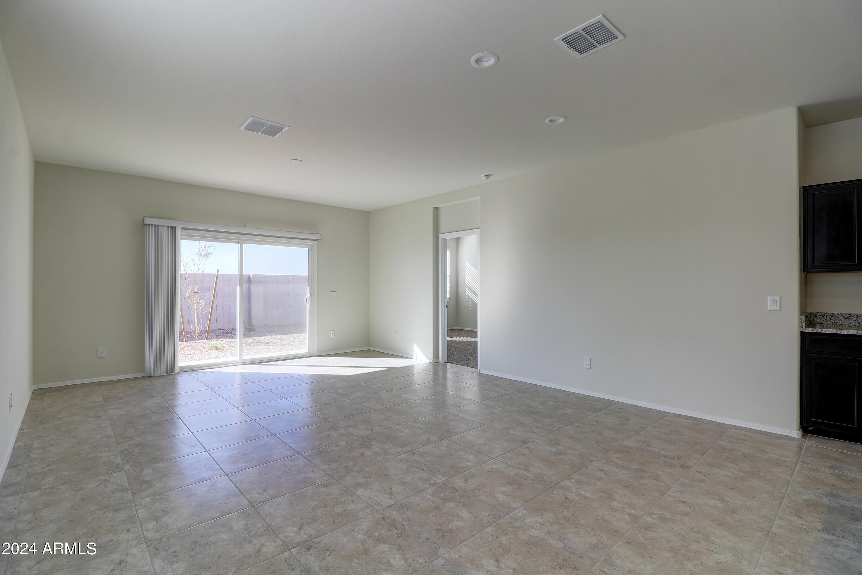 5203 East Umber Road San Tan Valley, AZ 85143 - Photo 16 of 44 Matterhorn
