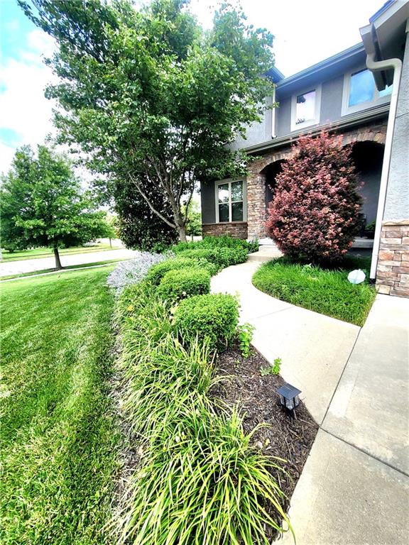 17232 West 198th Street Spring Hill, KS 66083 - Photo 2 of 39