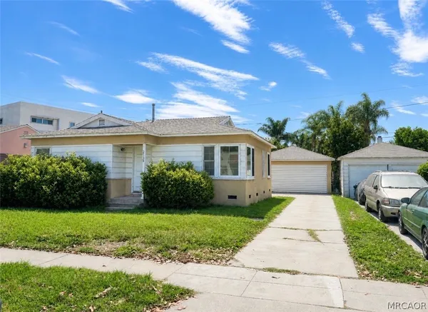 $450,000 | 2738 East Madison Street, Long Beach, CA 90810