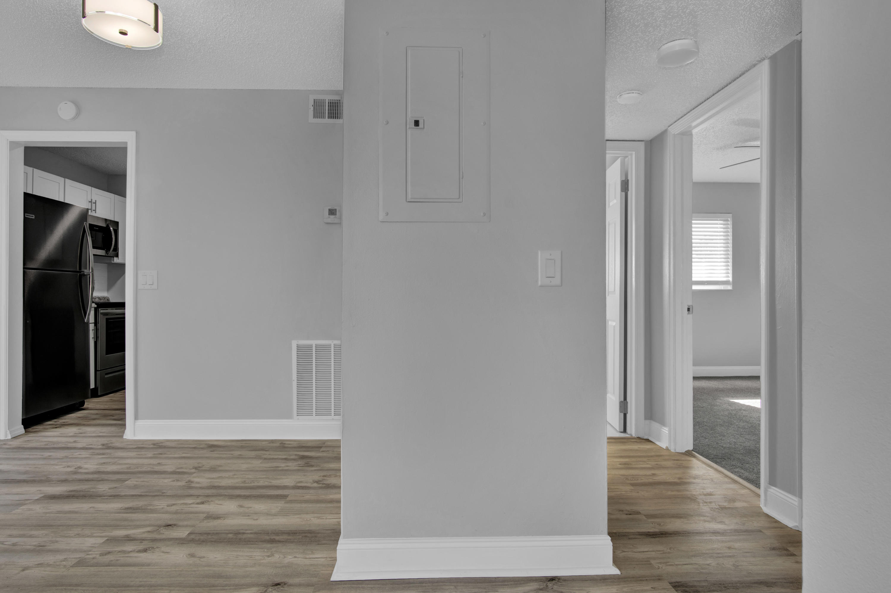 3166 Melaleuca Road West Palm Beach, FL 33406 - Photo 5 of 12 Hallway