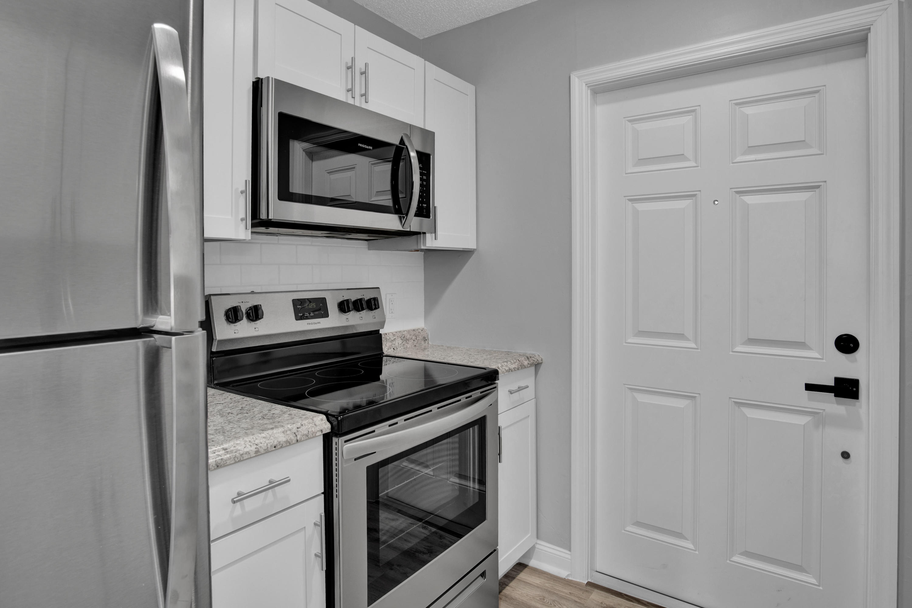 3166 Melaleuca Road West Palm Beach, FL 33406 - Photo 7 of 12 Kitchen