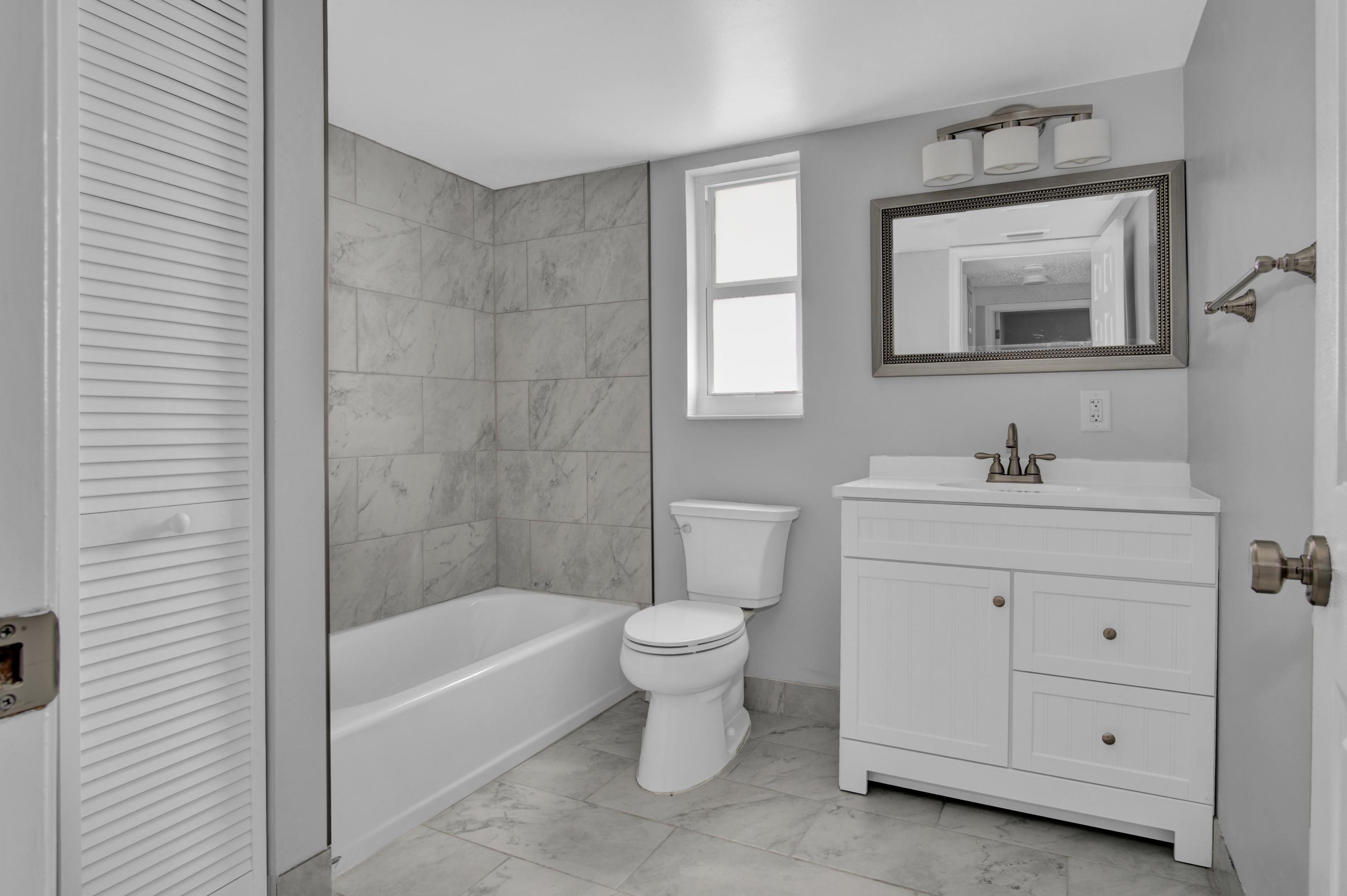 3166 Melaleuca Road West Palm Beach, FL 33406 - Photo 9 of 12 Bathroom