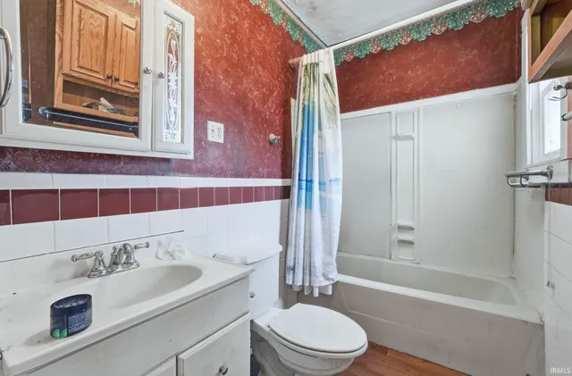 $75,000 | 307 East Broad Street, South Whitley, IN 46787