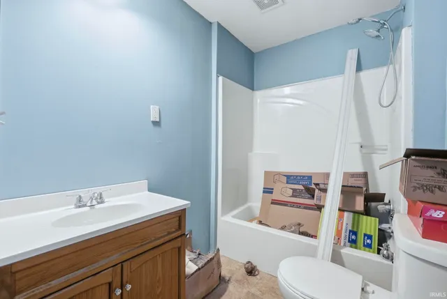 $75,000 | 307 East Broad Street, South Whitley, IN 46787