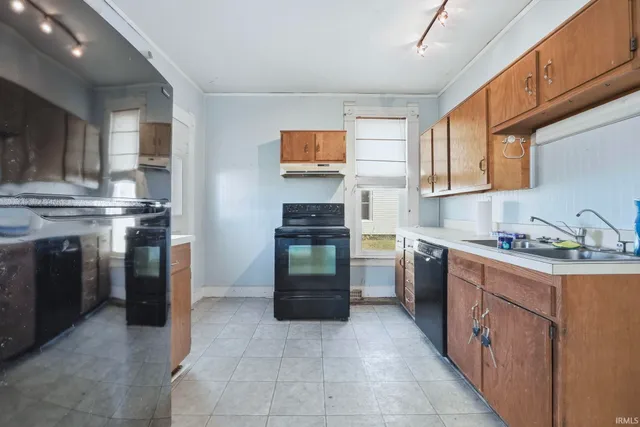 $75,000 | 307 East Broad Street, South Whitley, IN 46787