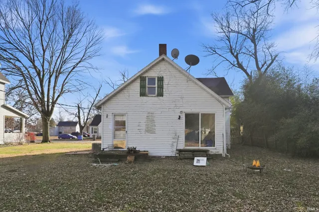 $75,000 | 307 East Broad Street, South Whitley, IN 46787