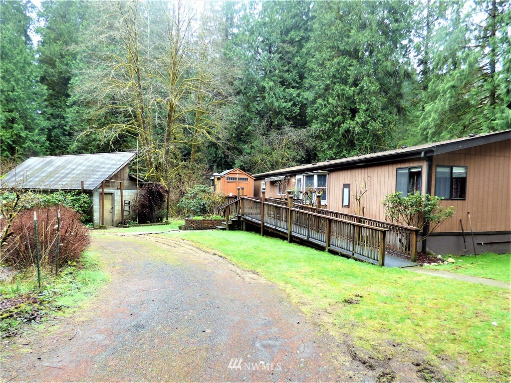 249 Mill Creek Road Longview, WA 98632 - Photo 2 of 29