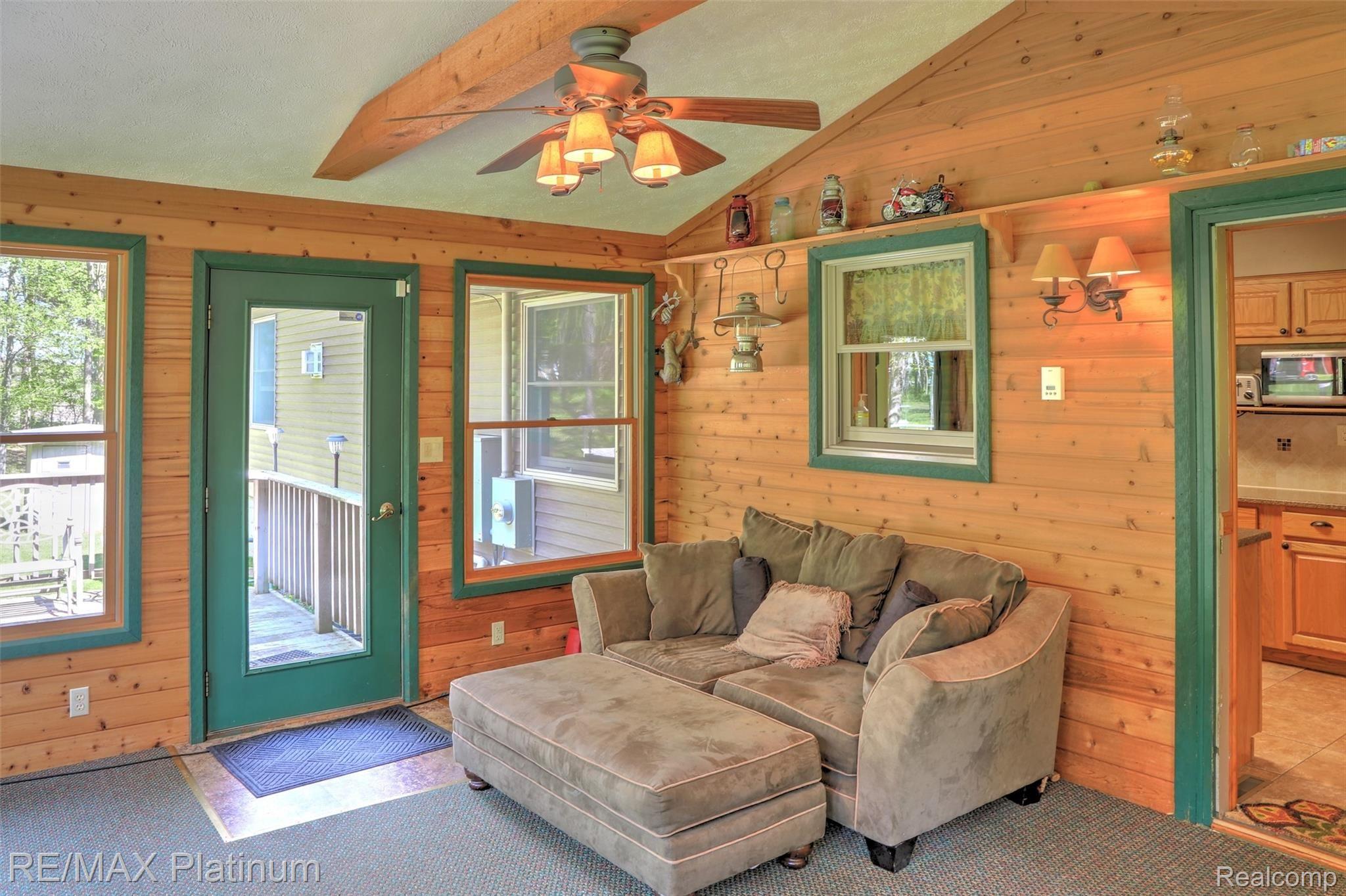 4926 Zion Road Jackson, MI 49201 - Photo 20 of 55 IMG_7524_5_6_Optimizer.jpg