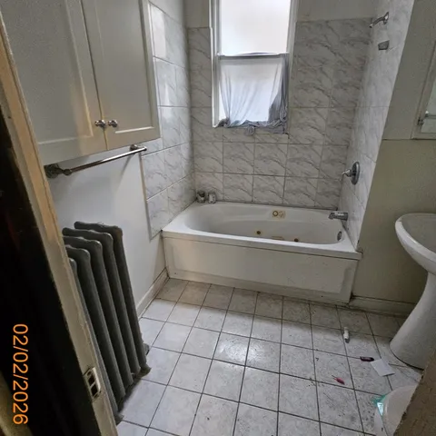 $250,000 | 3834 West Monroe Street, Chicago, IL 60624