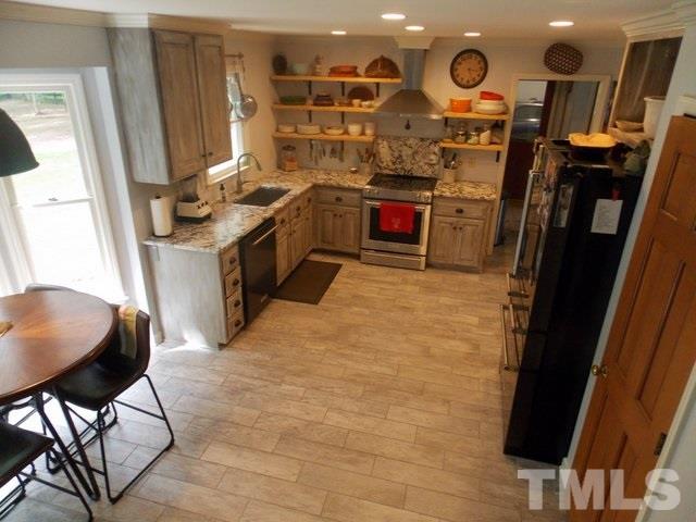1709 Reynolda Court Raleigh, NC 27603 - Photo 4 of 17 Gallery Image 4