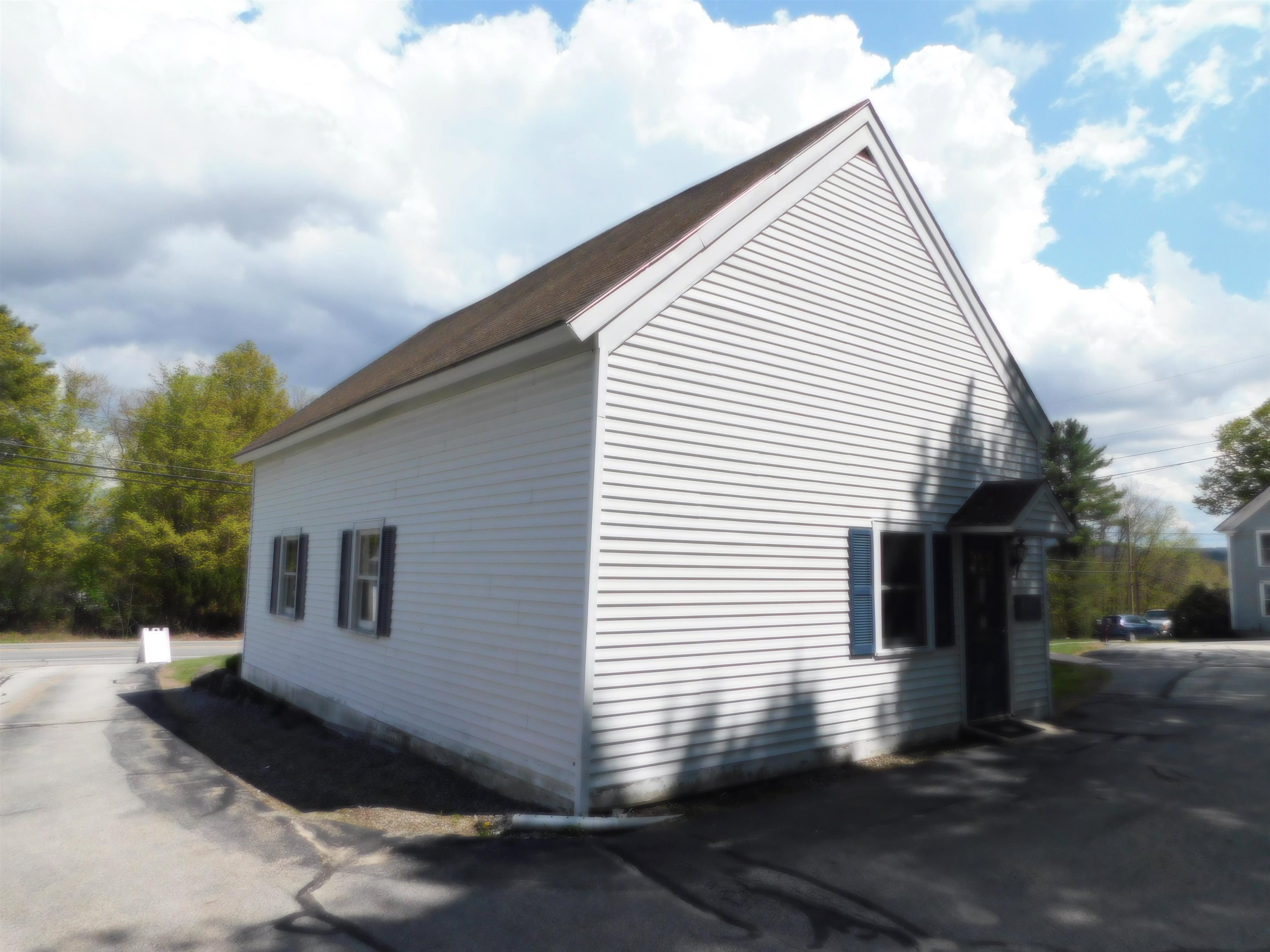 26 Main Street Antrim, NH 03440 - Photo 4 of 30