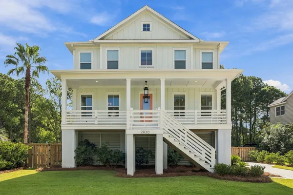 $1,395,000 | 2830 Tradewind Drive, Mount Pleasant, SC 29466