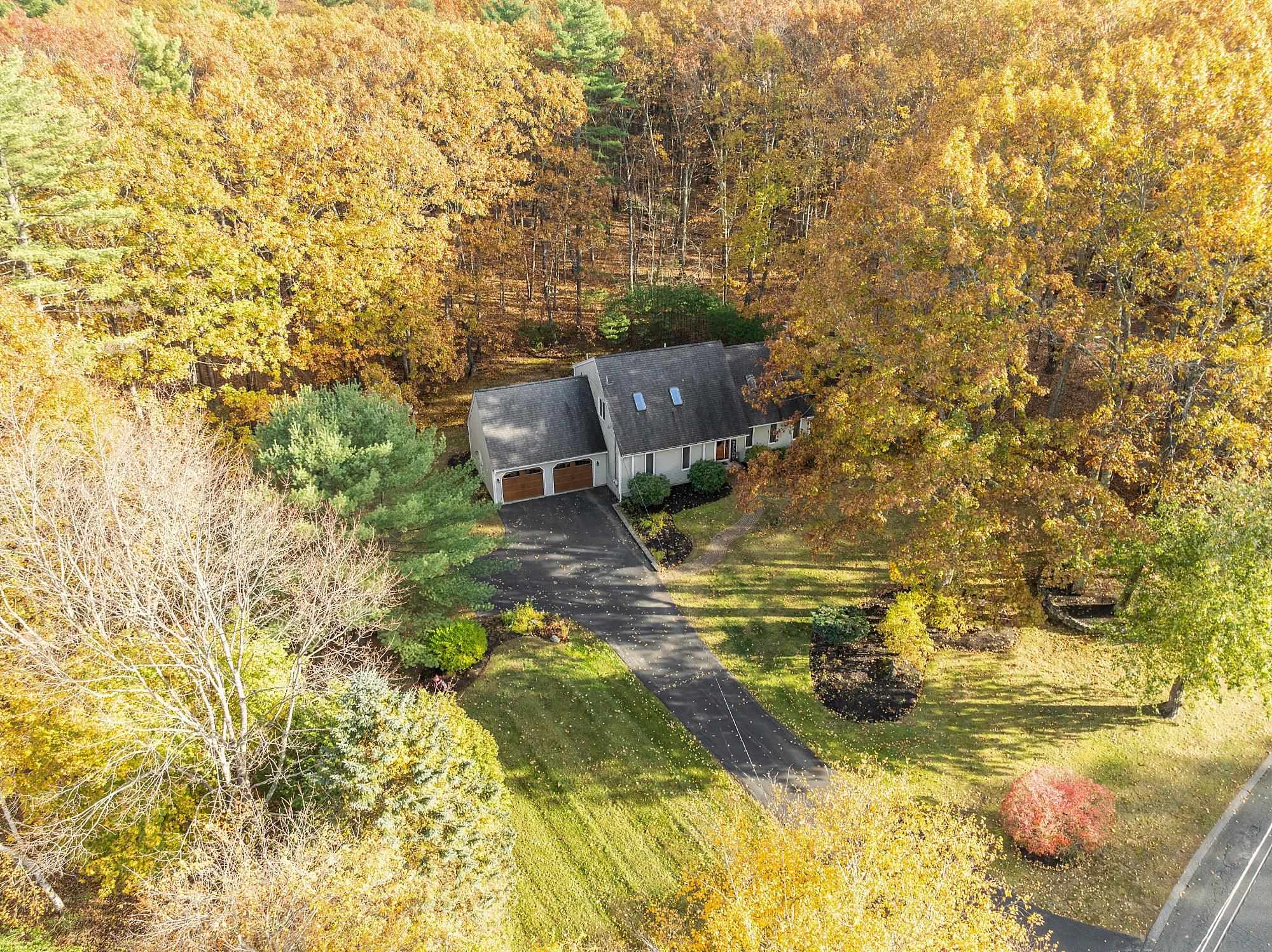 21 Teague Drive Salem, NH 03079 - Photo 34 of 42