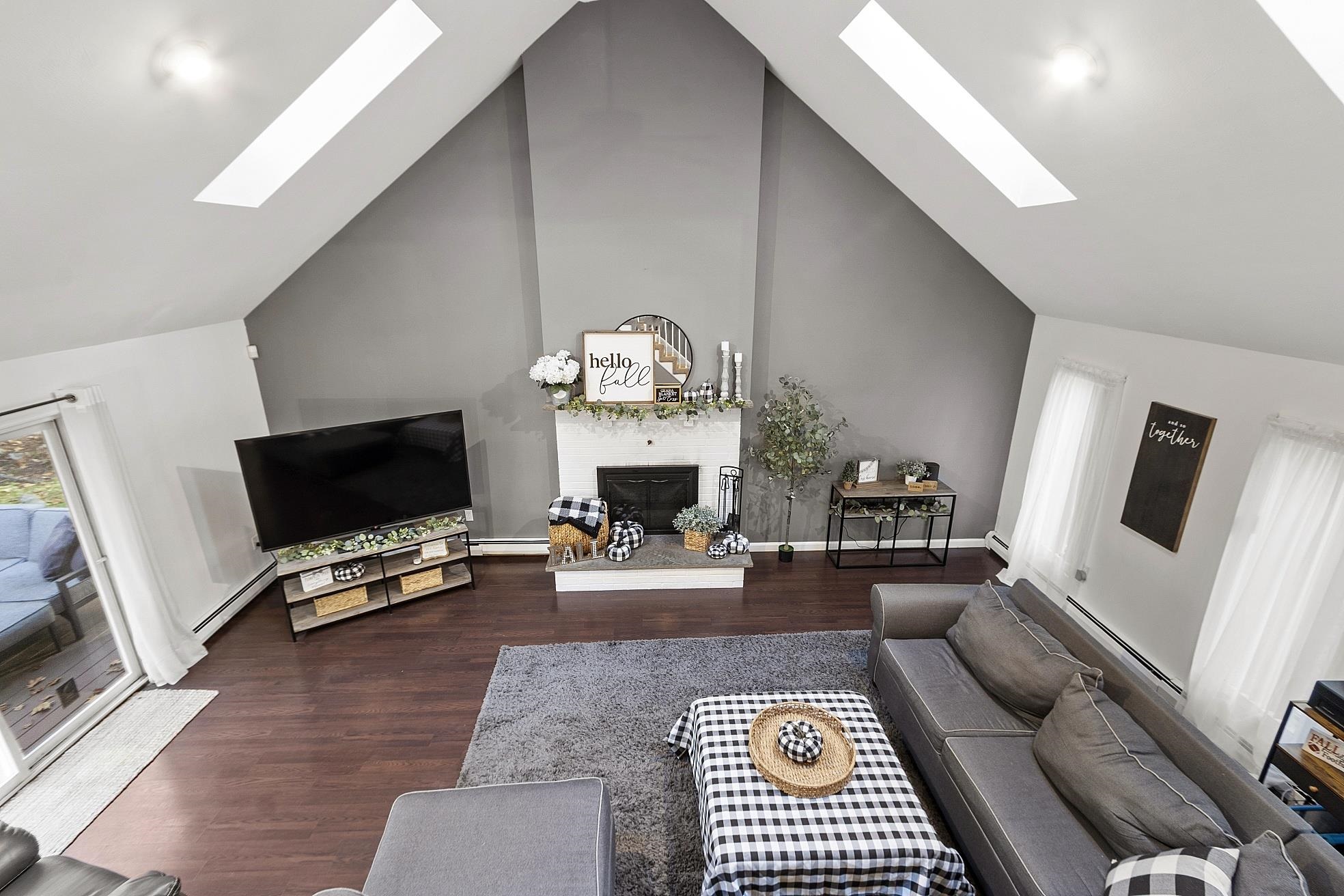 21 Teague Drive Salem, NH 03079 - Photo 6 of 42