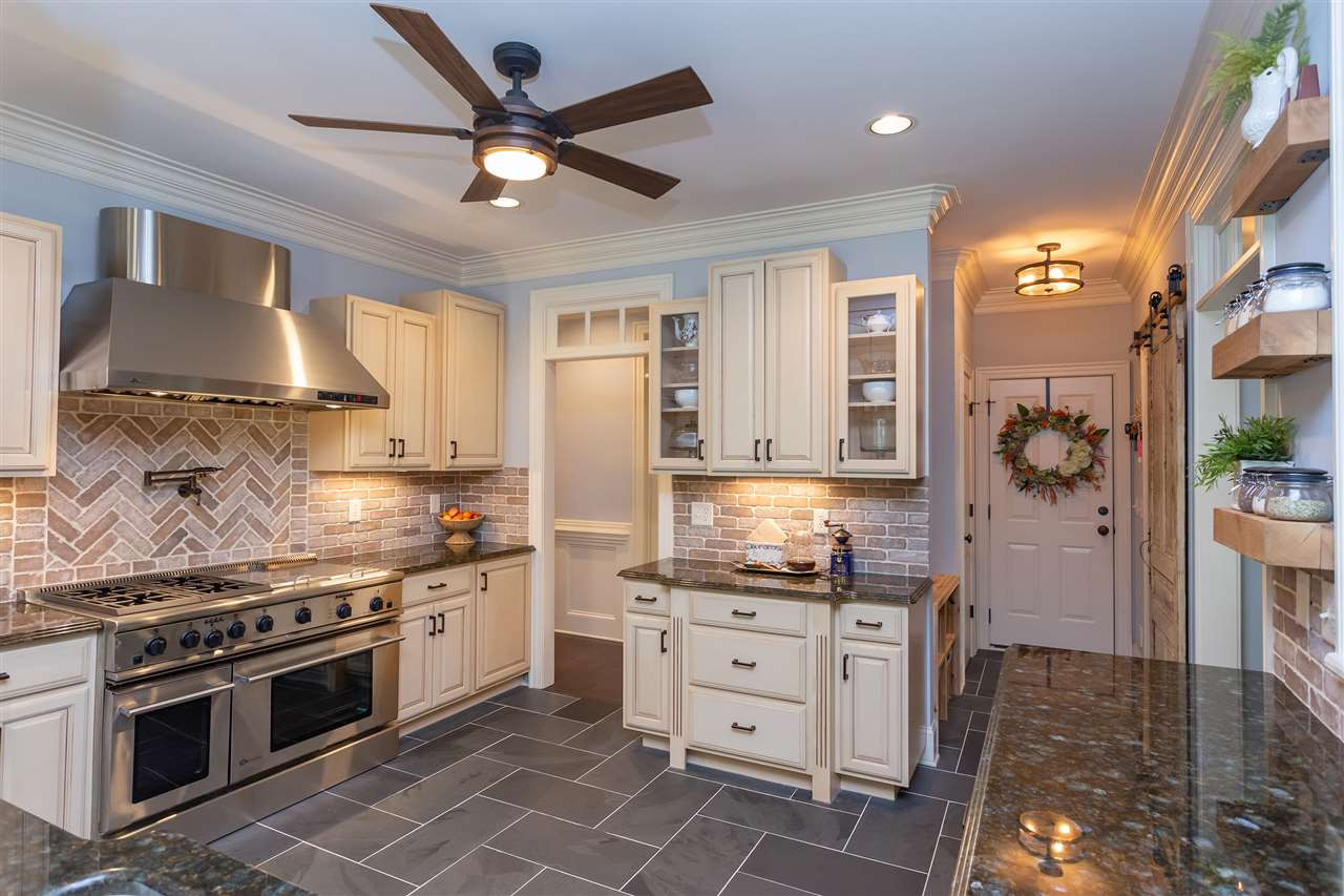 7212 Sparhawk Road Wake Forest, NC 27587 - Photo 11 of 30 Kitchen