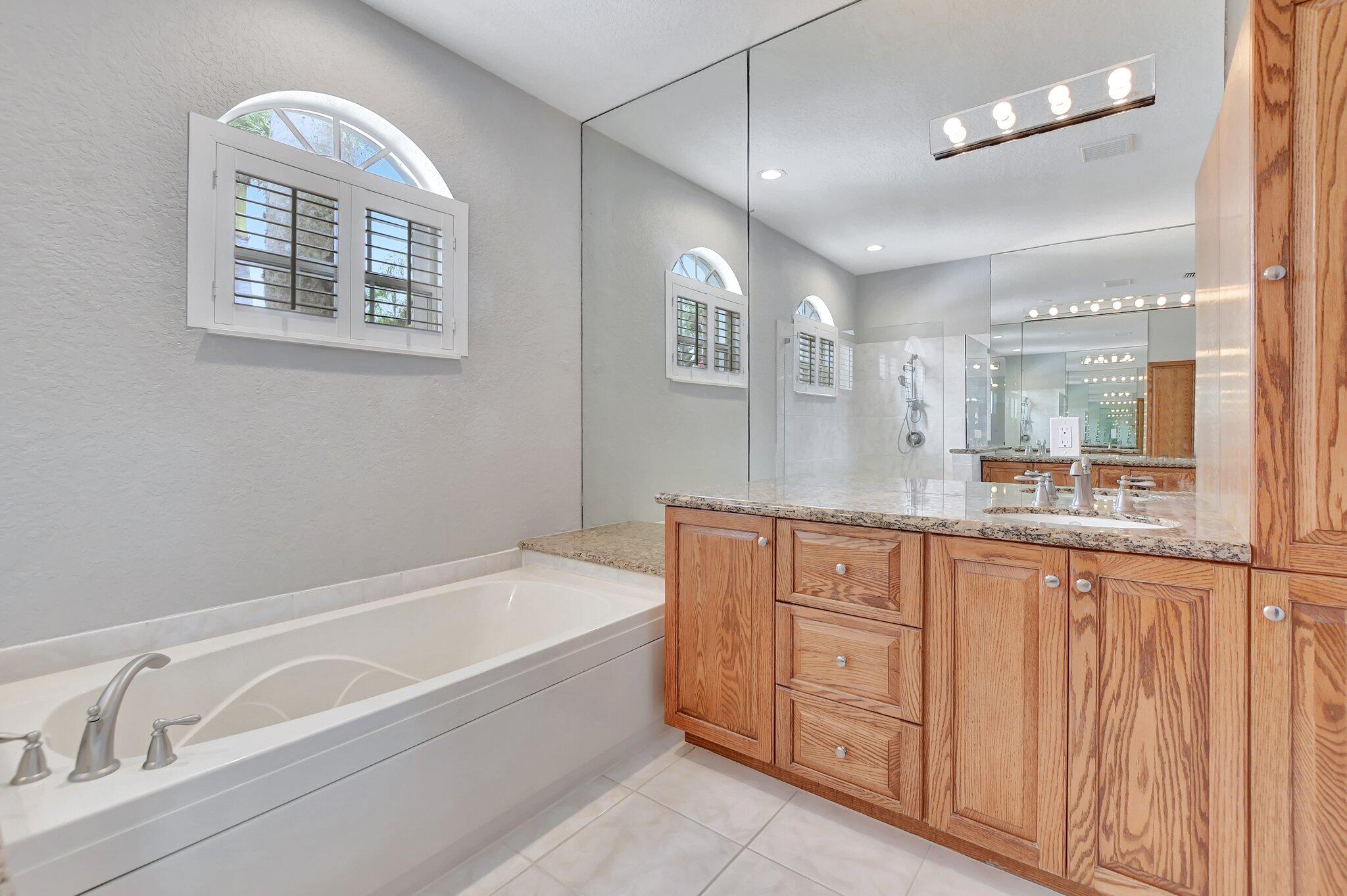11371 Sea Grass Circle Boca Raton, FL 33498 - Photo 21 of 73 27-web-or-mls-DSC_2166