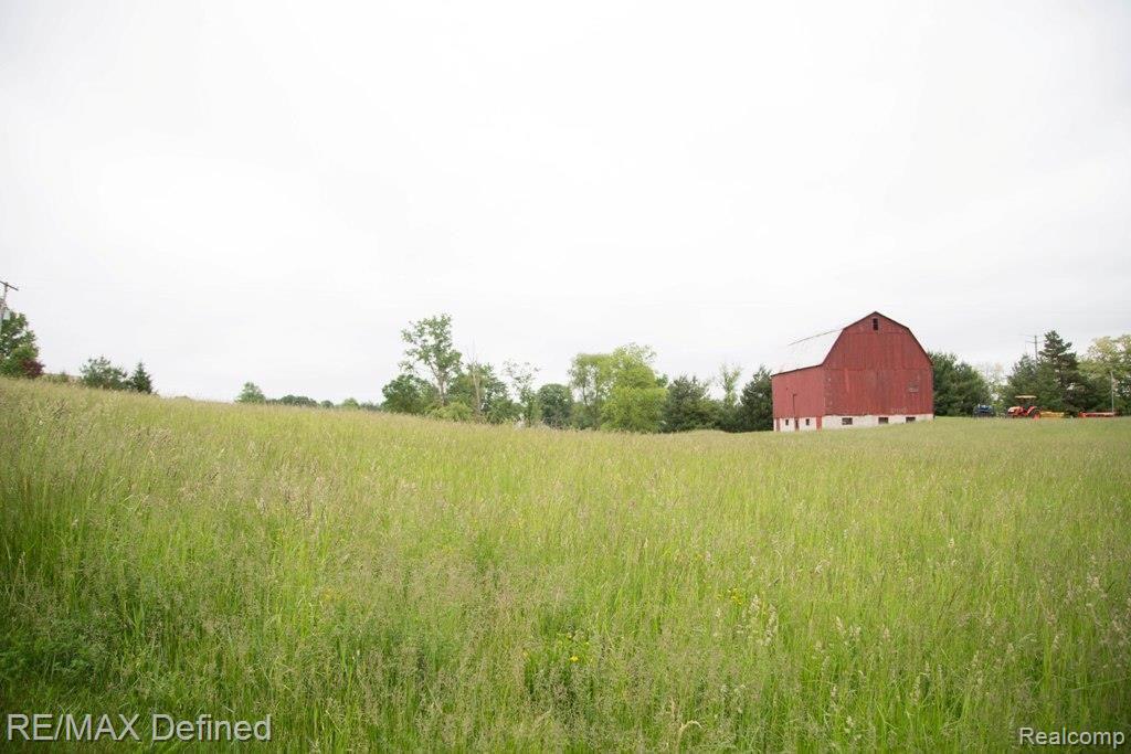 10368 Jossman Road Goodrich, MI 48438 - Photo 5 of 37 10368 Jossman front.jpg