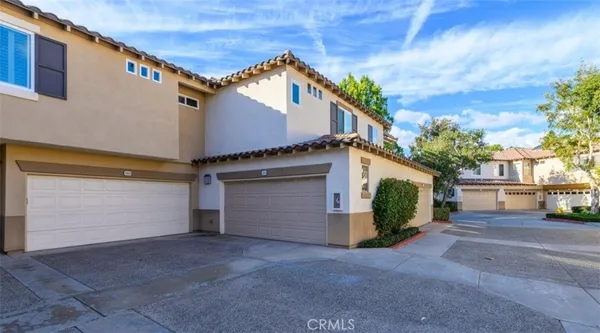 $3,800 | 2462 Sunningdale Drive, Tustin, CA 92782