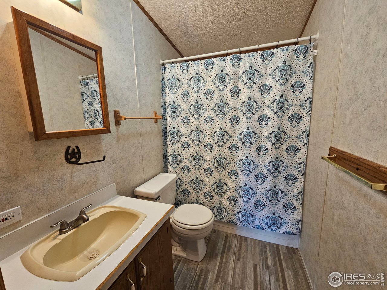 48 Sinisippi Road Red Feather Lakes, CO 80545 - Photo 16 of 31 Full Primary Bath