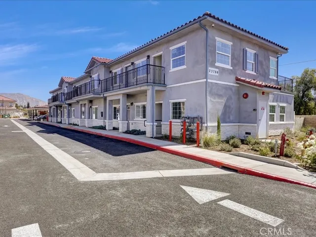 $2,498 | 23780 Hemlock Avenue, Moreno Valley, CA 92557