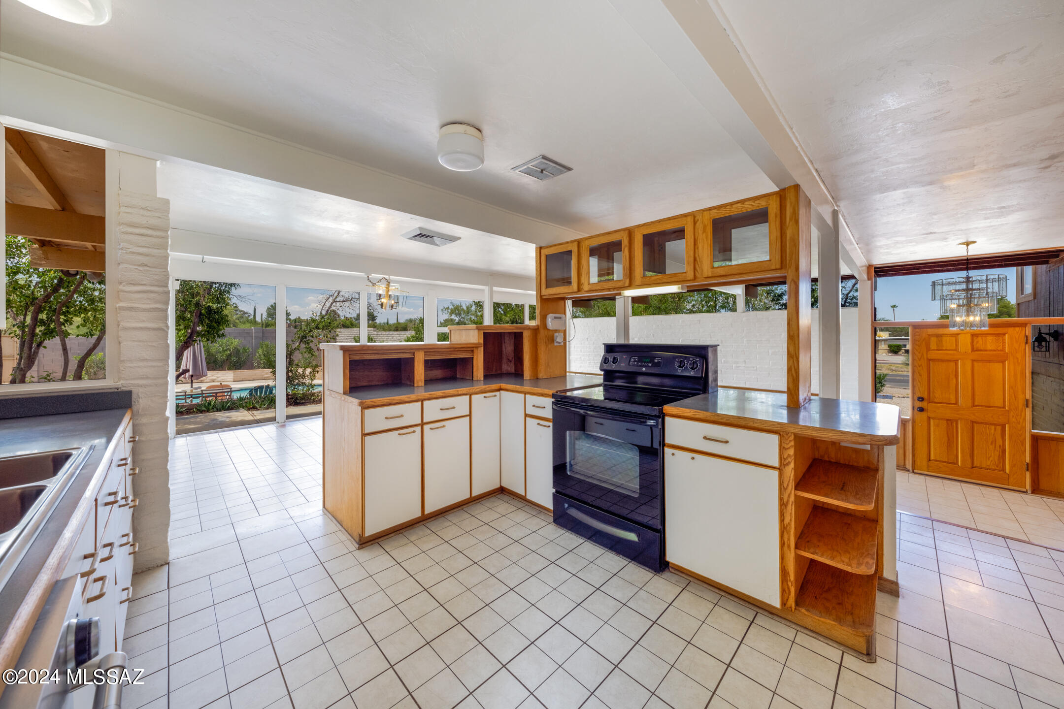 8702 East Lancaster Road Tucson, AZ 85715 - Photo 9 of 31 Gallery Image 9