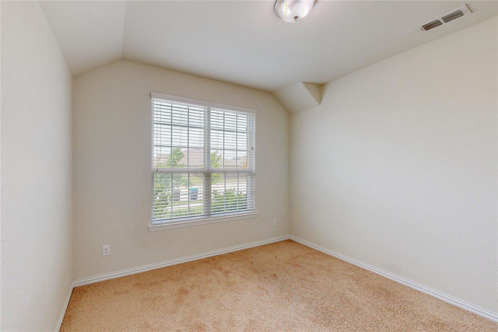 8100 Horseman Road Fort Worth, TX 76131 - Photo 22 of 35