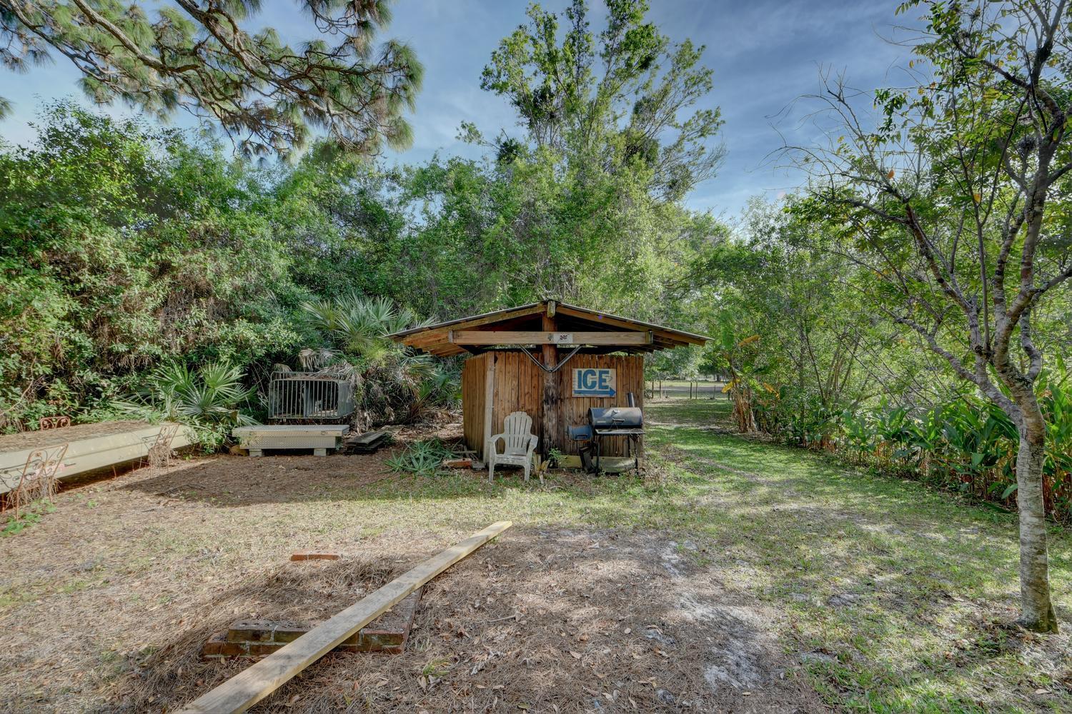 10725 Henrys Road Fort Pierce, FL 34945 - Photo 37 of 44 37
