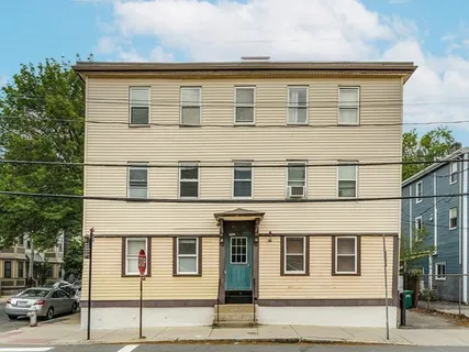 $560,000 | 95 Second Street, Unit 3, Cambridge, MA 02141