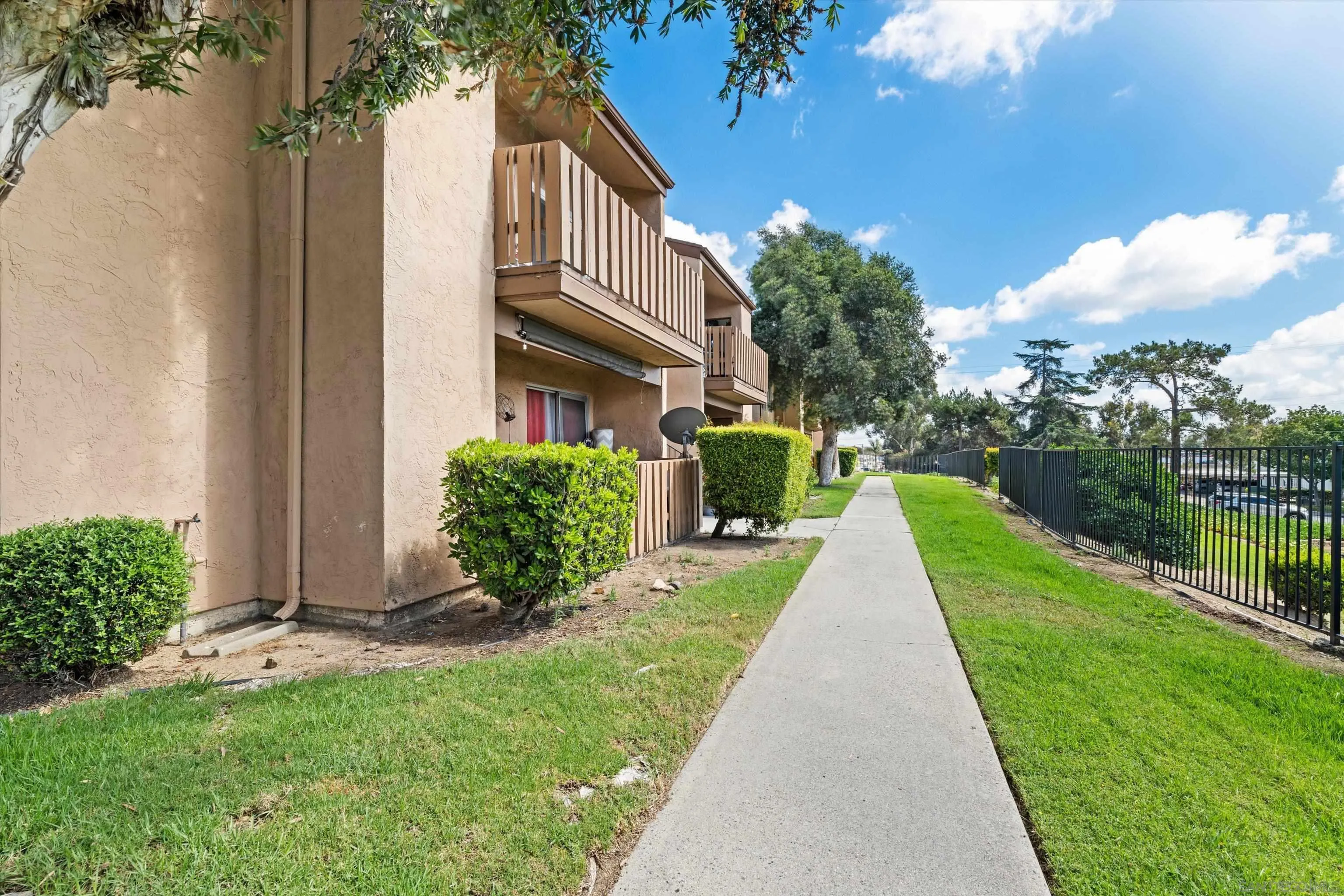 1051 Rock Springs Road, Unit 202 Escondido, CA 92026 - Photo 35 of 35