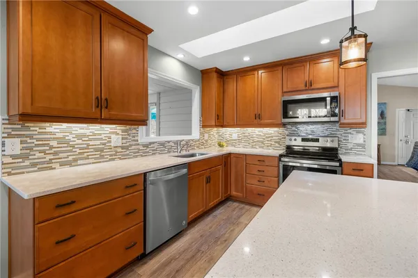 $512,500 | 27 Quartermaster Drive, Salem, SC 29676
