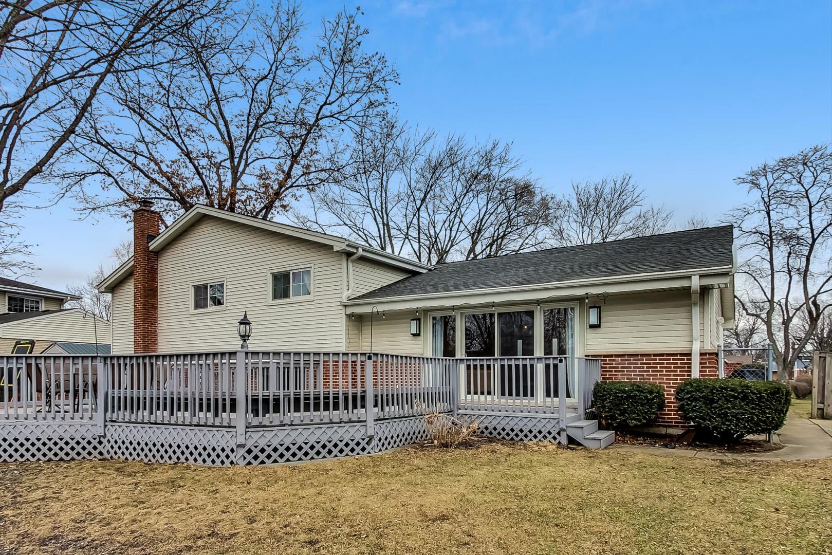 1920 Barberry Road Northbrook, IL 60062 - Photo 21 of 24 a view of house with a roof deck