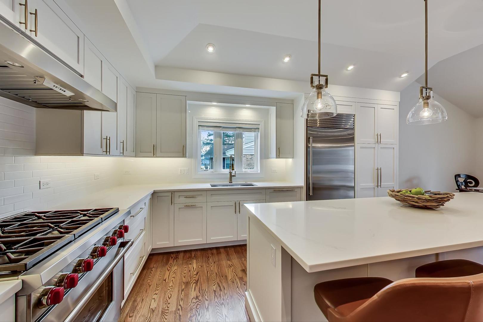 1920 Barberry Road Northbrook, IL 60062 - Photo 6 of 24 a kitchen with a stove and a sink