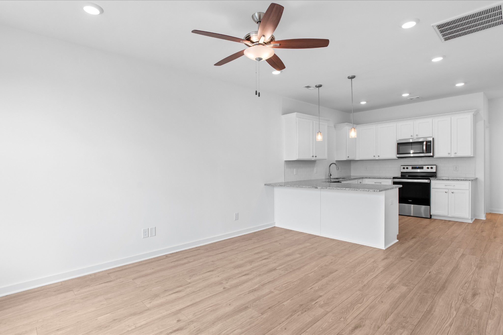 1170 Dickerson Road, Unit 20 Goodlettsville, TN 37072 - Photo 2 of 23