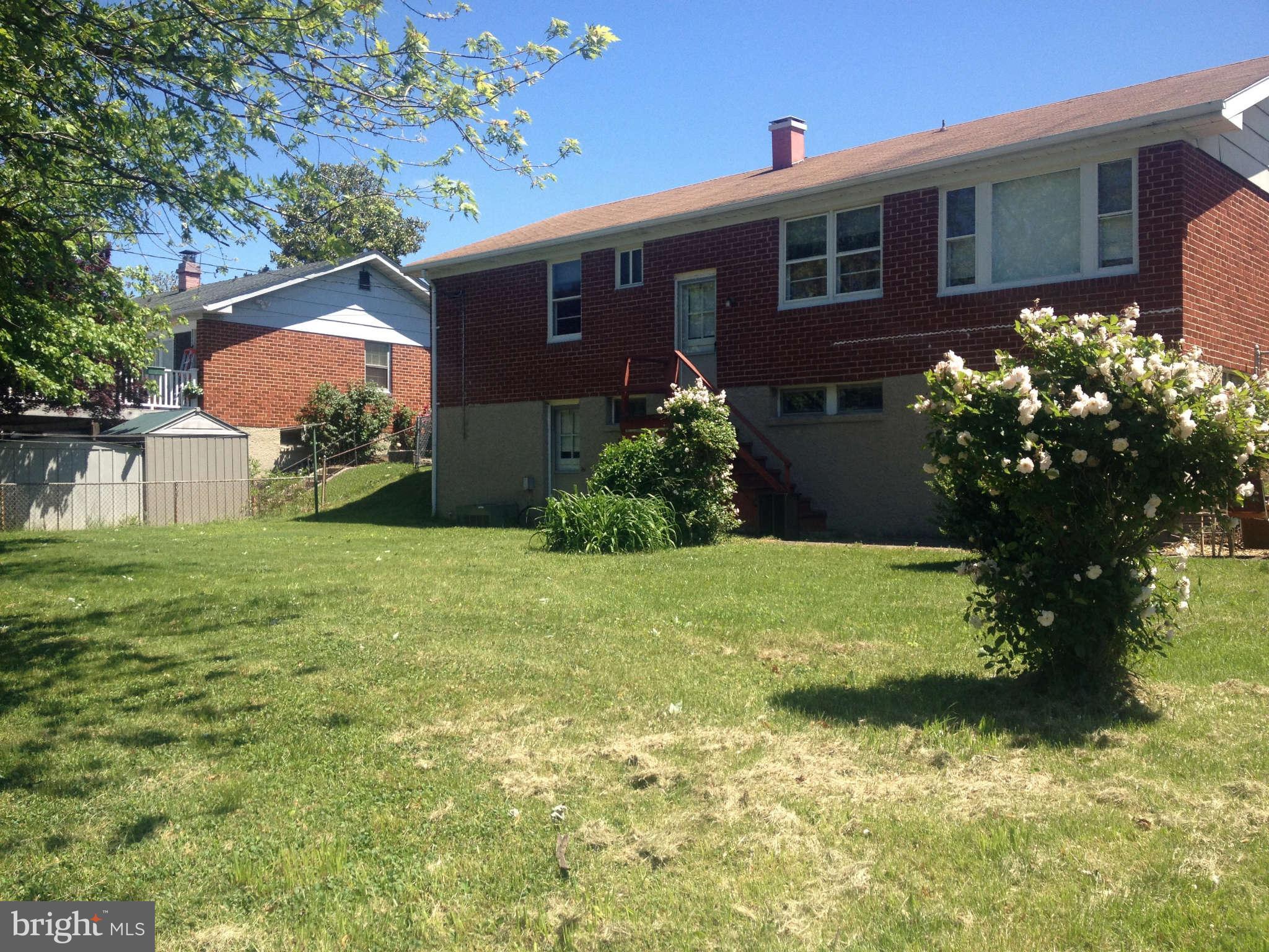 9012 Perring Park Road Baltimore, MD 21234 - Photo 2 of 25 Exterior (Rear)