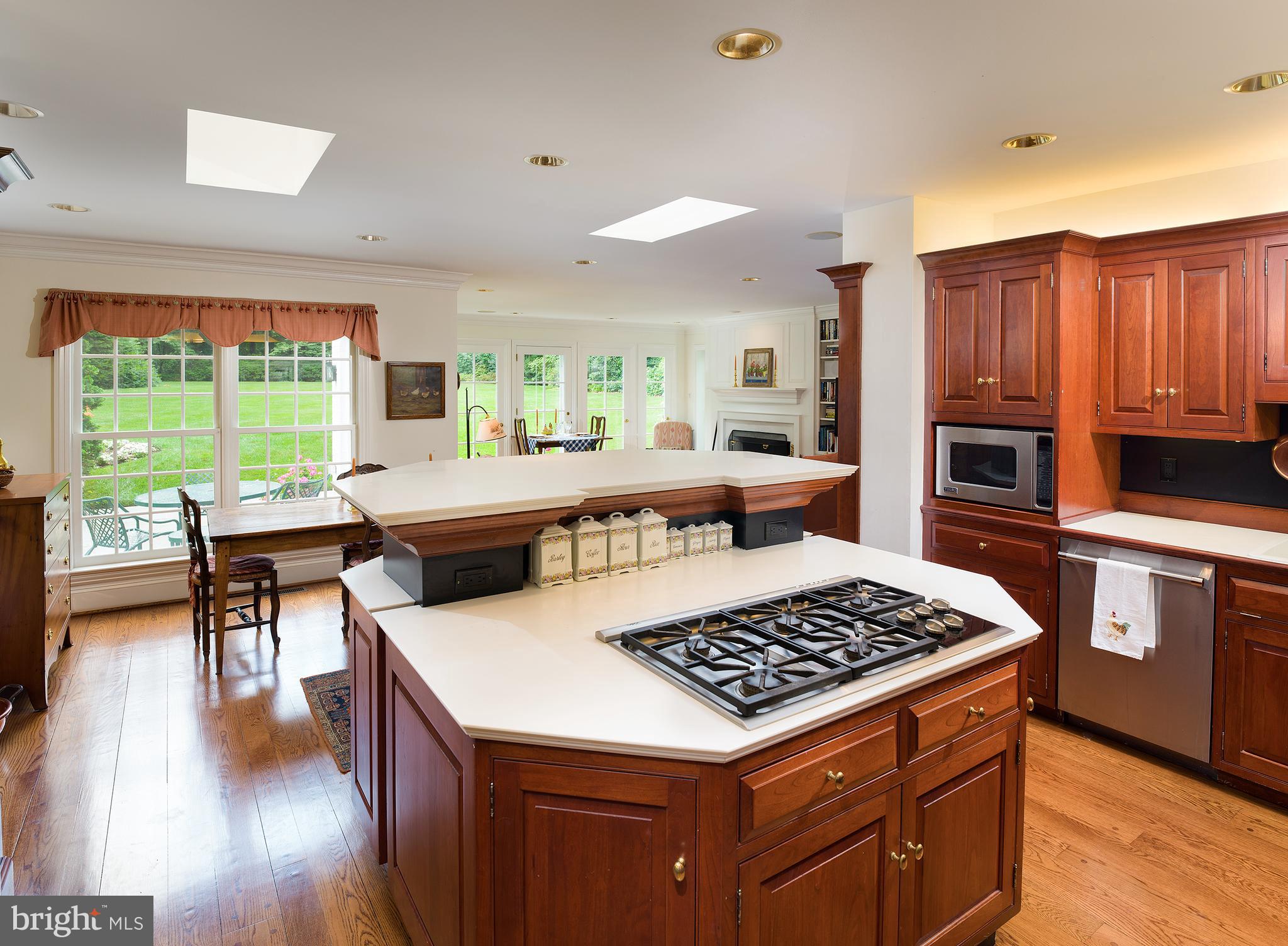 909 Muirfield Road Bryn Mawr, PA 19010 - Photo 13 of 40 Kitchen