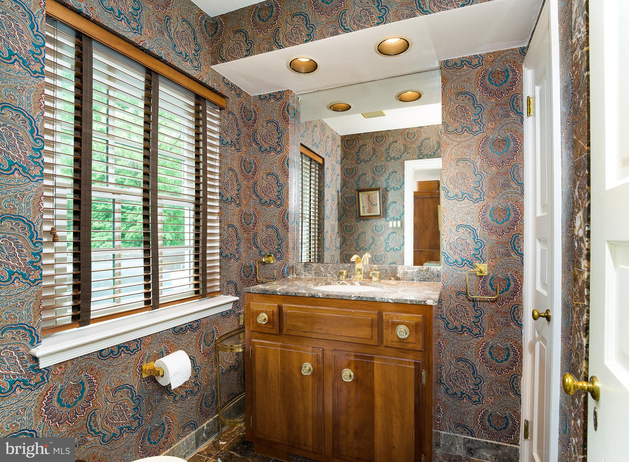 909 Muirfield Road Bryn Mawr, PA 19010 - Photo 26 of 40 Master Bath 2