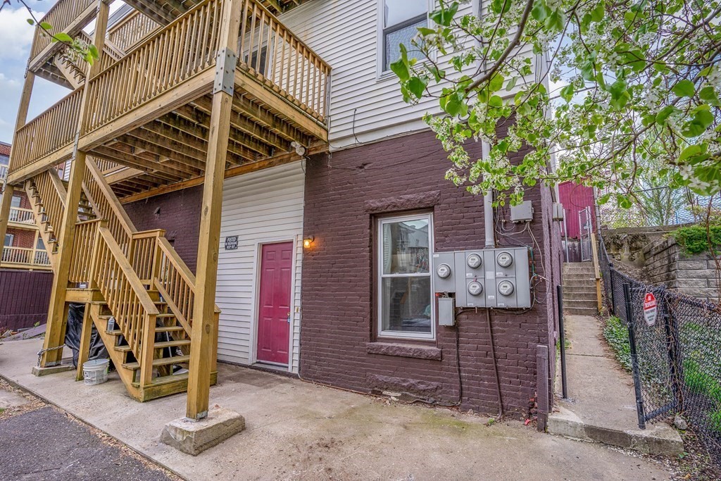 56 Library Street, Unit 1 Chelsea, MA 02150 - Photo 23 of 30 Gallery Image 23