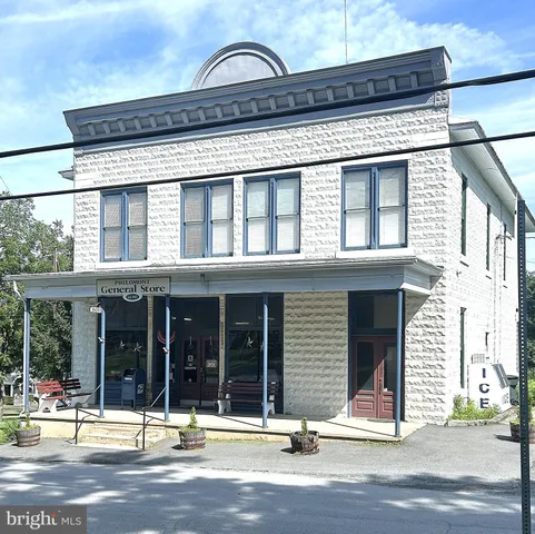 $750,000 | 37116 Snickersville Turnpike, Purcellville, VA 20132