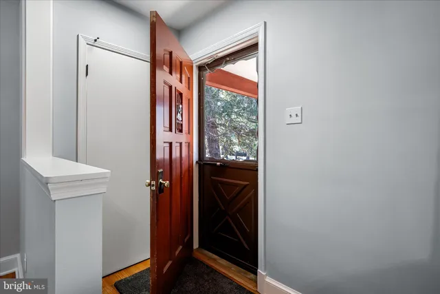 $750,000 | 37116 Snickersville Turnpike, Purcellville, VA 20132