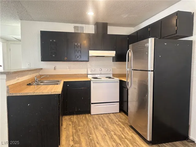 $995 | 1873 Dwarf Star Drive, Unit 145, Las Vegas, NV 89115