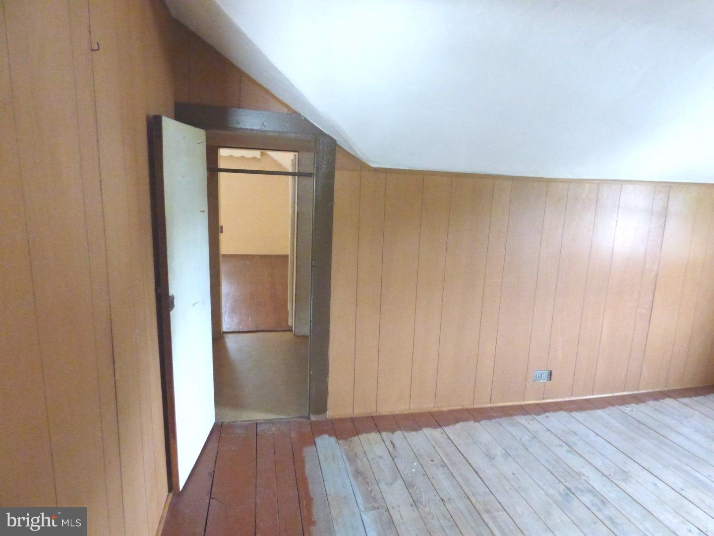 138 Oxford Road Cinnaminson, NJ 08077 - Photo 18 of 25 Bedroom 3