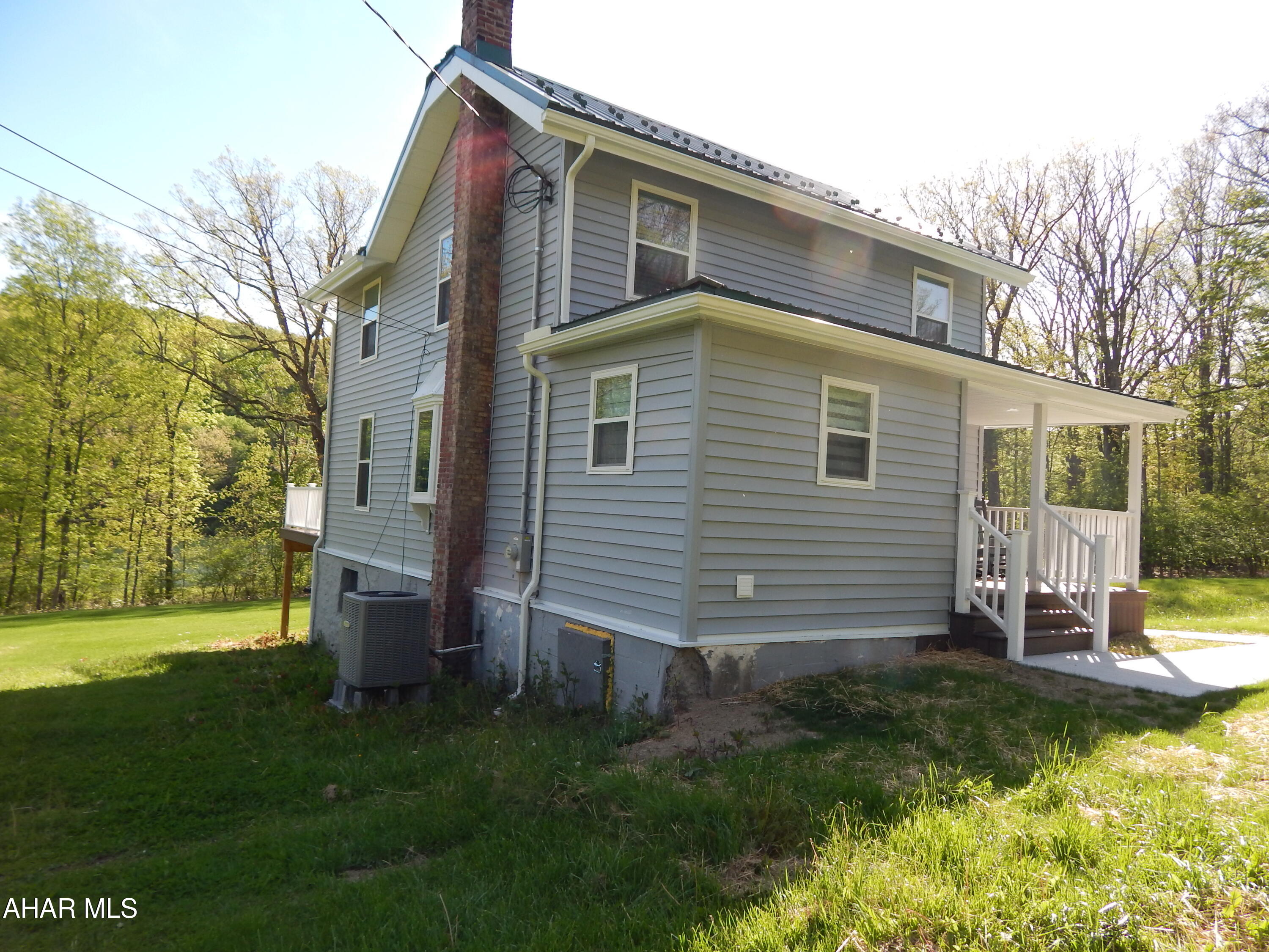 1453 Mill Run Road Altoona, PA 16601 - Photo 12 of 73