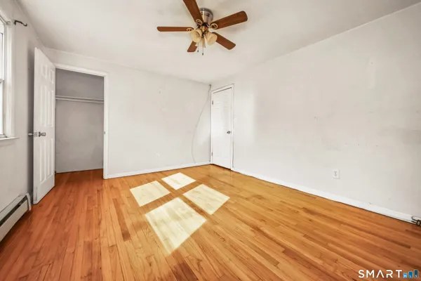 $269,000 | 71 Sunshine Circle, Bridgeport, CT 06606