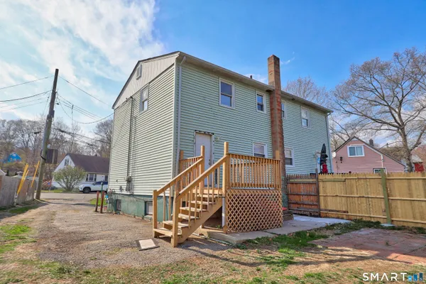 $269,000 | 71 Sunshine Circle, Bridgeport, CT 06606