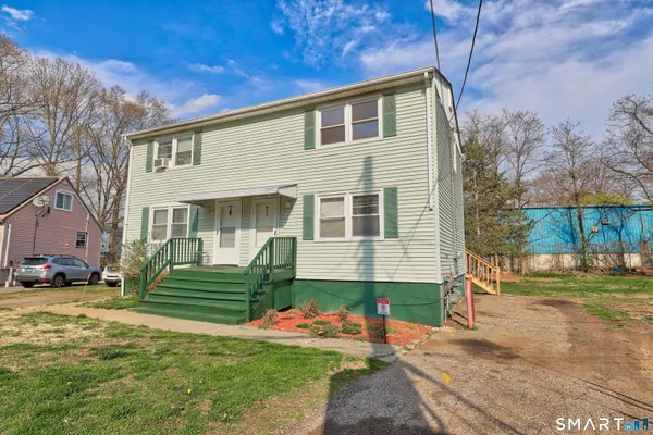 $269,000 | 71 Sunshine Circle, Bridgeport, CT 06606