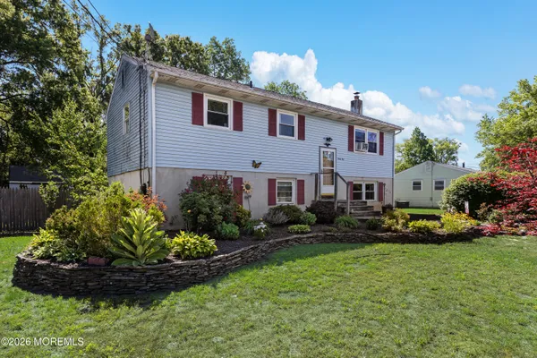 $397,000 | 31 Shore Drive, Southampton, NY 11968