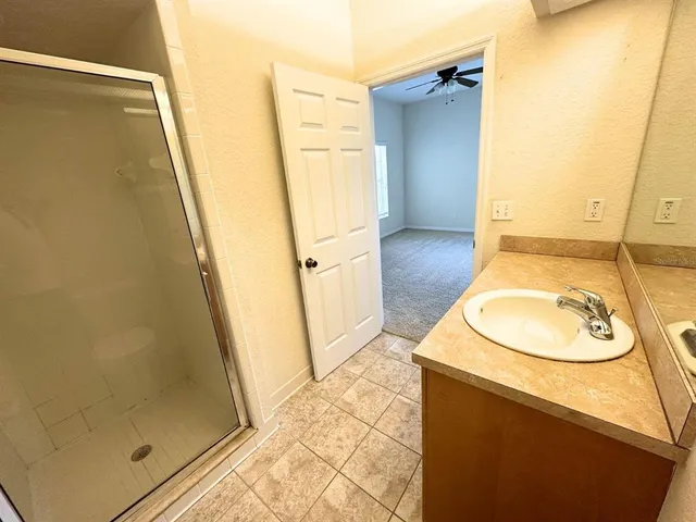 $1,500 | 407 Eagle Pond Drive, Winter Haven, FL 33884