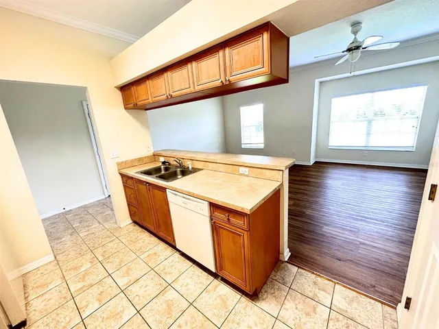 $1,500 | 407 Eagle Pond Drive, Winter Haven, FL 33884